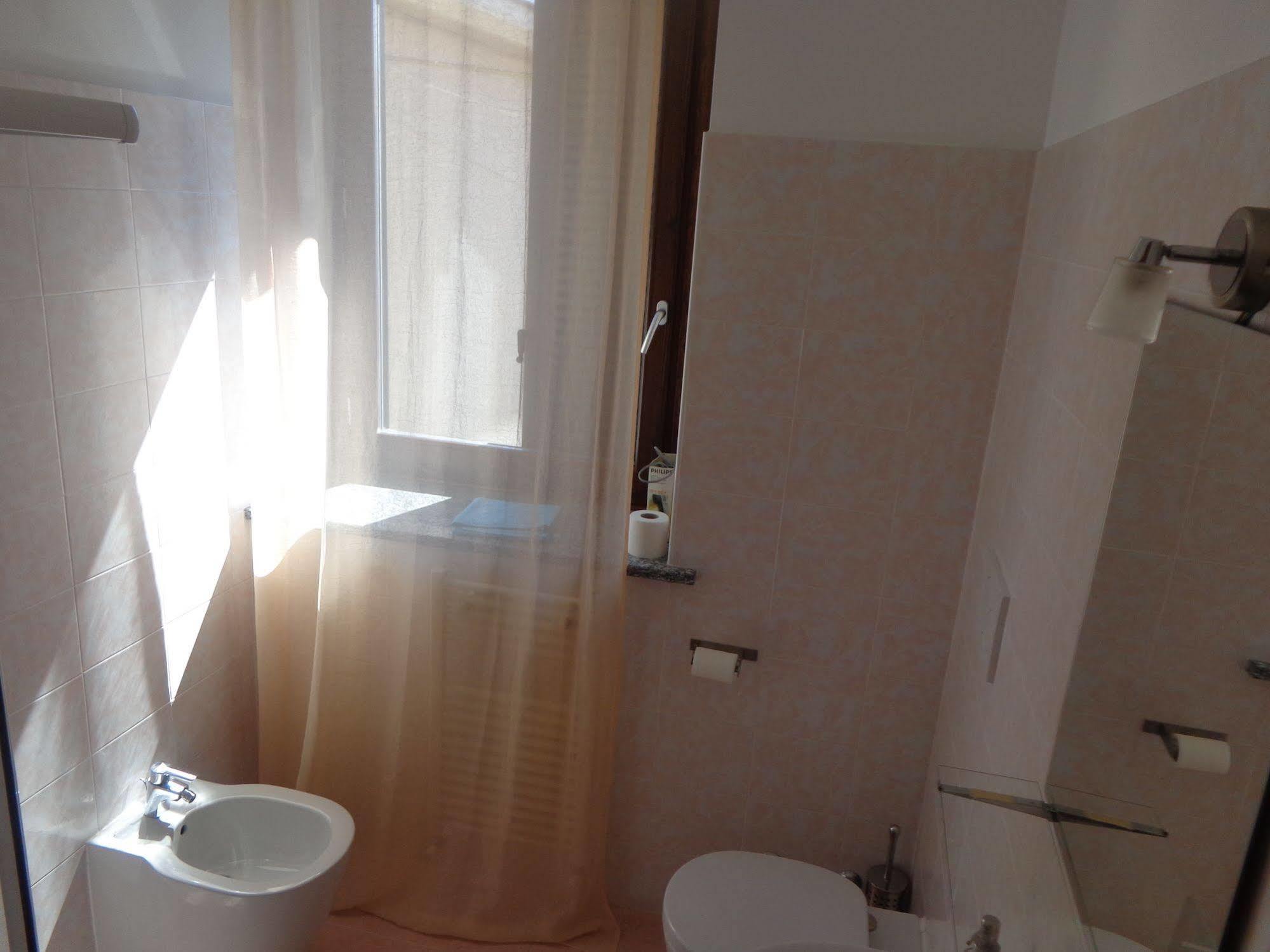 La Corte B&B Fagnano Olona ภายนอก รูปภาพ