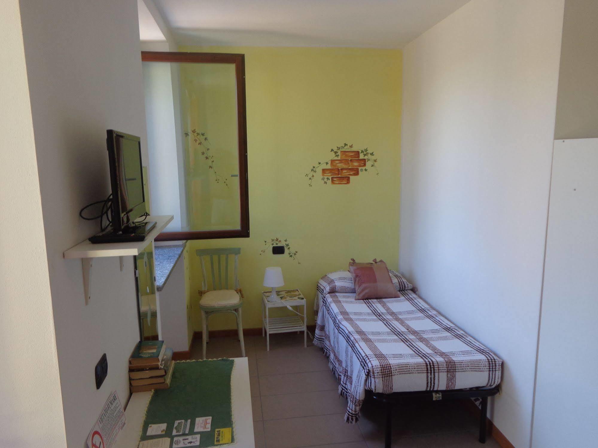 La Corte B&B Fagnano Olona ภายนอก รูปภาพ